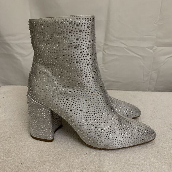 Qupid Rhinestone Boots Booties Womens 7 Buckle NWT Sparkly Concert - Picture 2 of 7